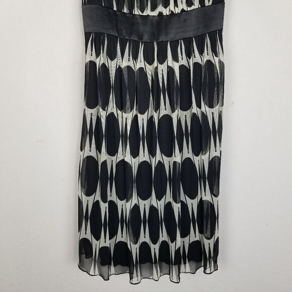 Speechless Scoop‎ Neck Lined Tie Back Dress - Picture 4 of 8